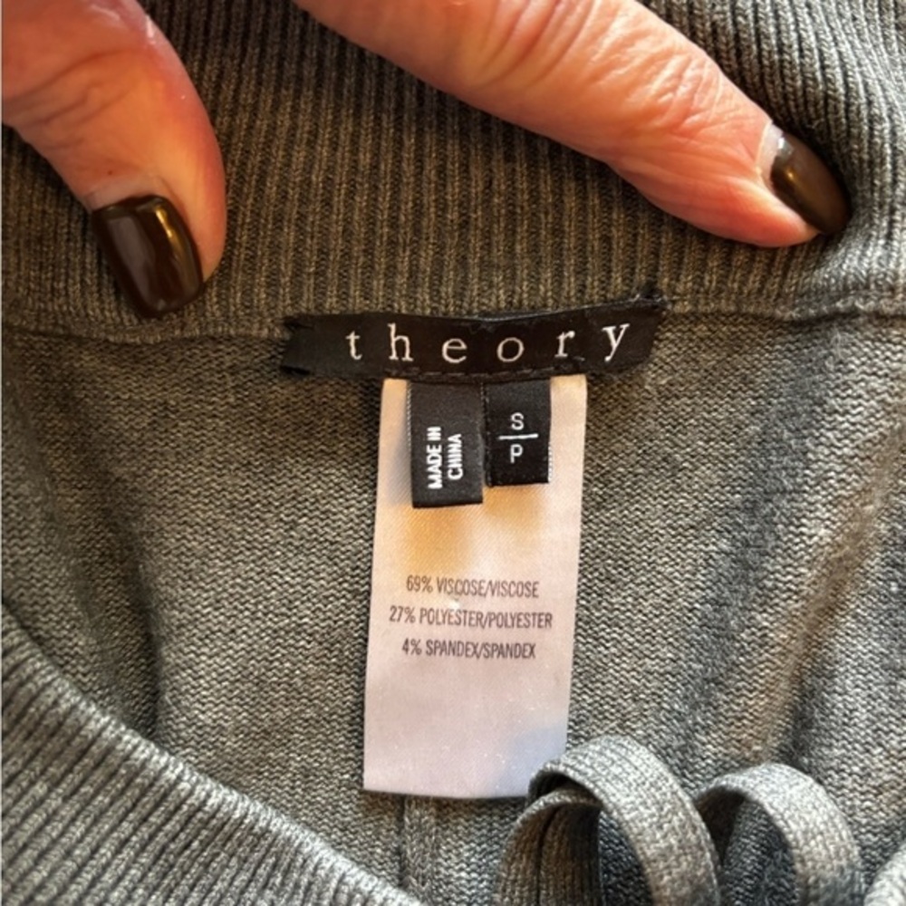 Theory Women’s Gray Joggers - Small
